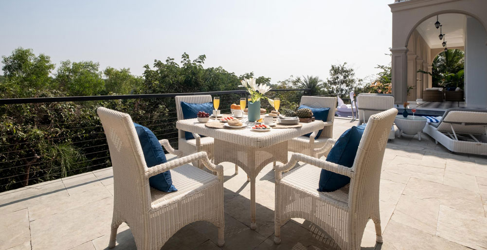 Sacri Borod Hill 6 - Outdoor seating and dining